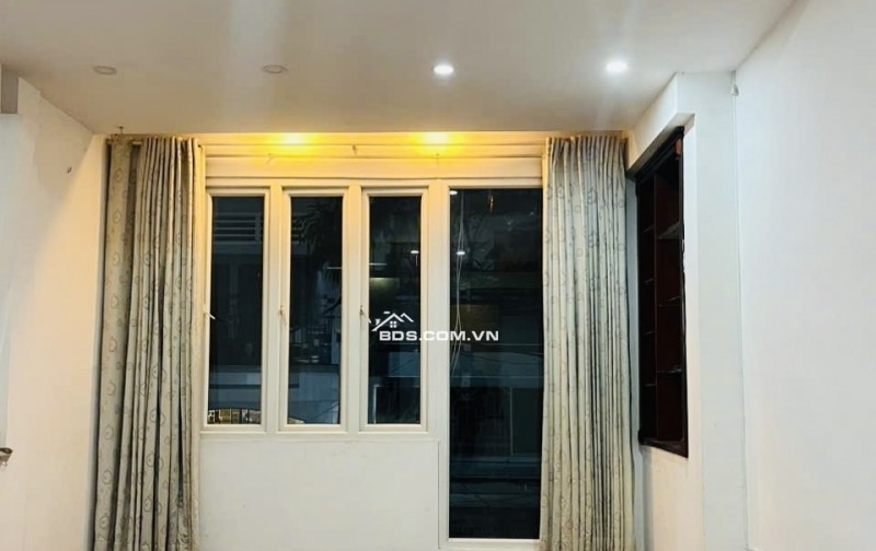 Khu VIP Bàu Cát, Xe Tái Tránh P.12 Tân Bình, 4 Tầng 4x16 CN 64m2. Nhỉnh 13 tỷ